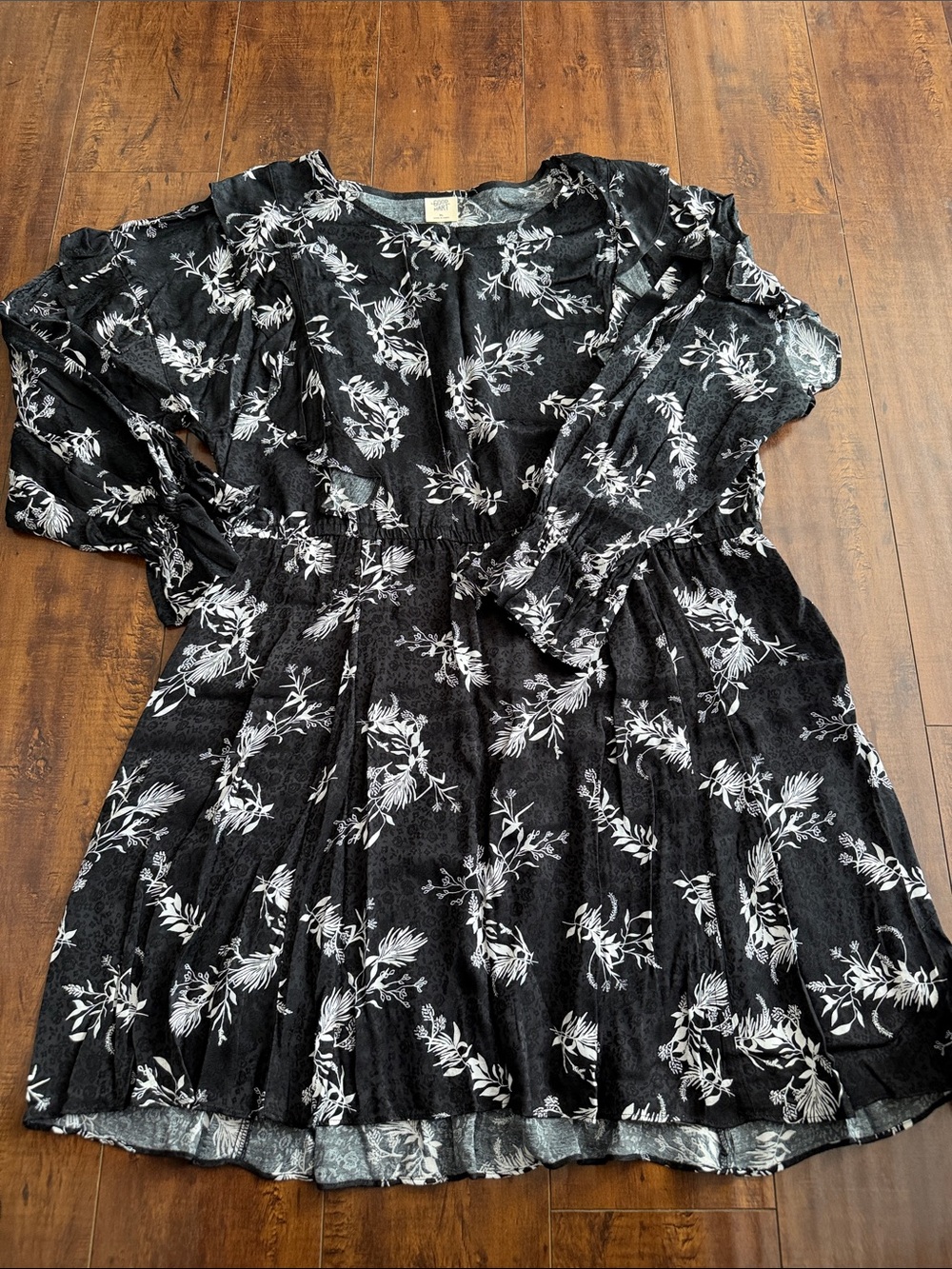 Matilda Jane (Good Hart) Black and White Floral Long Sleeve Dress